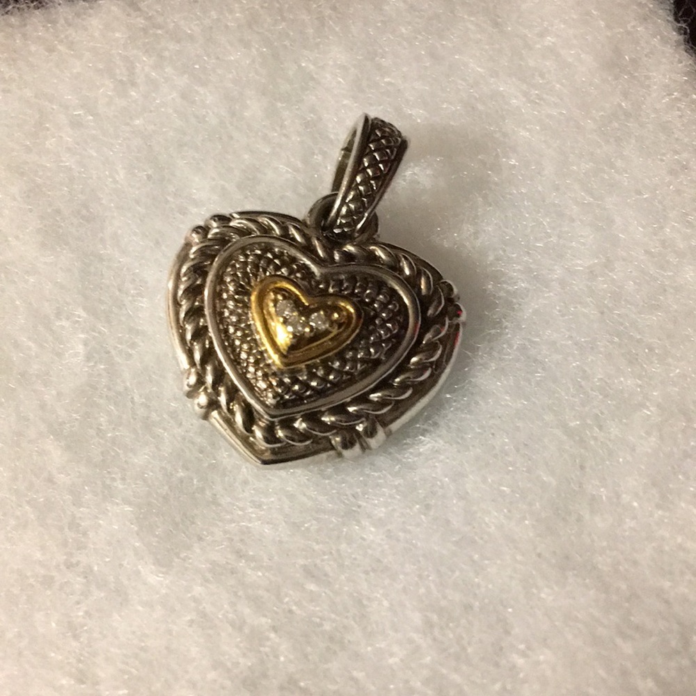 Judith Ripka pendant